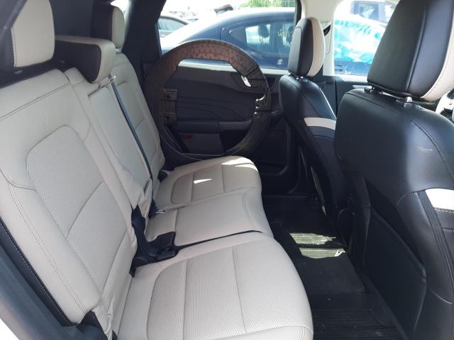 Photo 6 from auction – 2021 FORD ESCAPE TIT with VIN 1FMCU0DZ9MUA70164