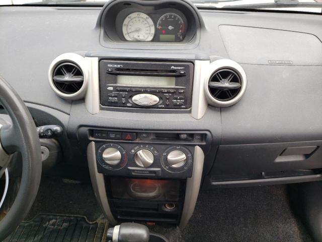 Photo 9 from auction – 2005 TOYOTA SCION XA with VIN JTKKT624250117629