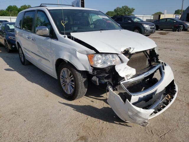 CHRYSLER TOWN & COU 2016 with VIN 2C4RC1CG0GR112231 - Photo from auction