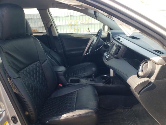 Photo 5 from auction – 2018 TOYOTA RAV4 LE with VIN JTMBFREV6JJ232257