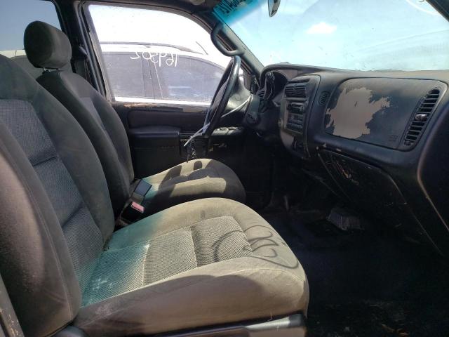 Photo 5 from auction – 2004 FORD EXPLORER S with VIN 1FMZU67K24UA57705