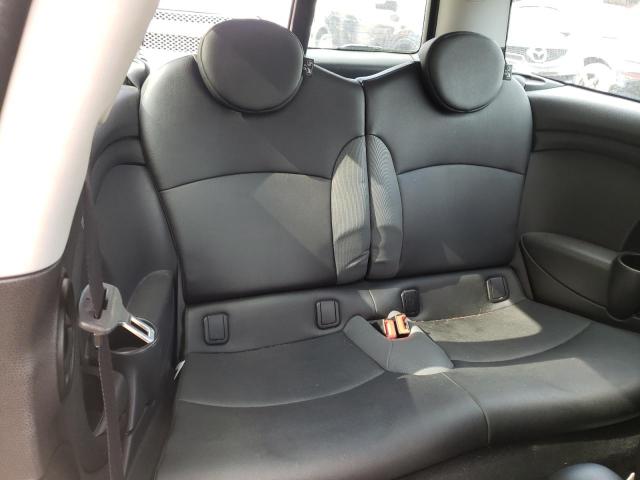 Photo 6 from auction – 2010 MINI COOPER CLU with VIN WMWML3C57ATX50977
