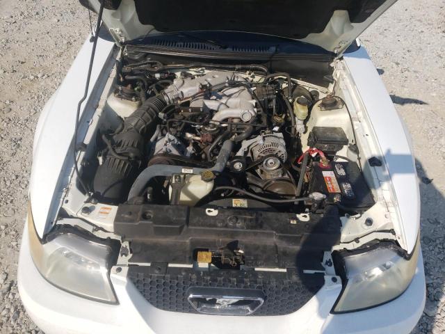 Photo 7 from auction – 2000 FORD MUSTANG with VIN 1FAFP4440YF121488