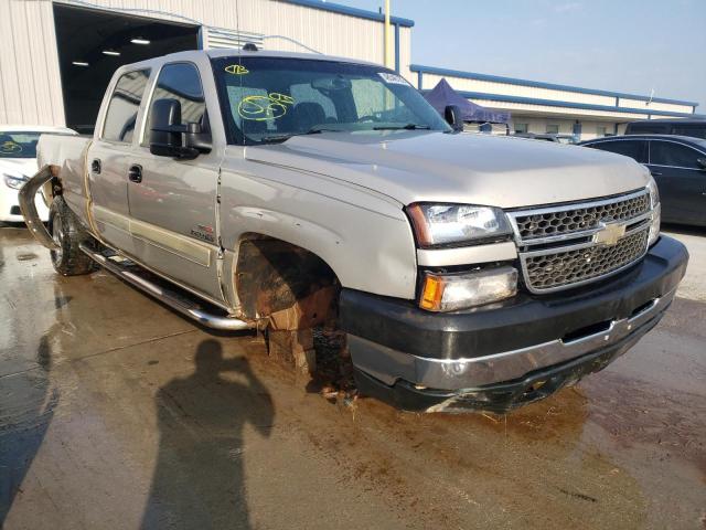 CHEVROLET SILVRDO LT 2005 with VIN 1GCHK23205F917871 - Photo from auction