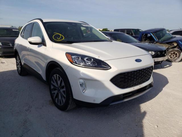 FORD ESCAPE TIT 2020 with VIN 1FMCU9J96LUB16590 - Photo from auction