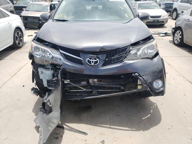Photo 9 from auction – 2015 TOYOTA RAV4 XLE with VIN JTMWFREV0FJ041619