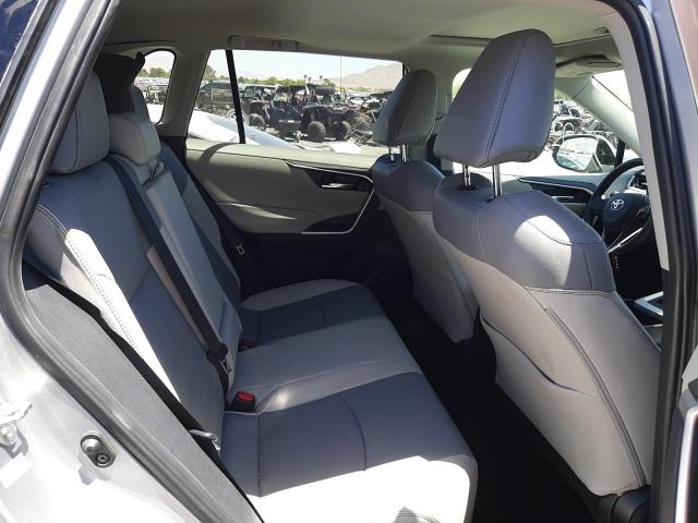 Photo 6 from auction – 2020 TOYOTA RAV4 XLE P with VIN 2T3C1RFV7LC066063