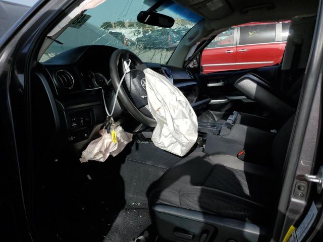 Photo 5 from auction – 2017 TOYOTA TUNDRA CRE with VIN 5TFEM5F10HX118365