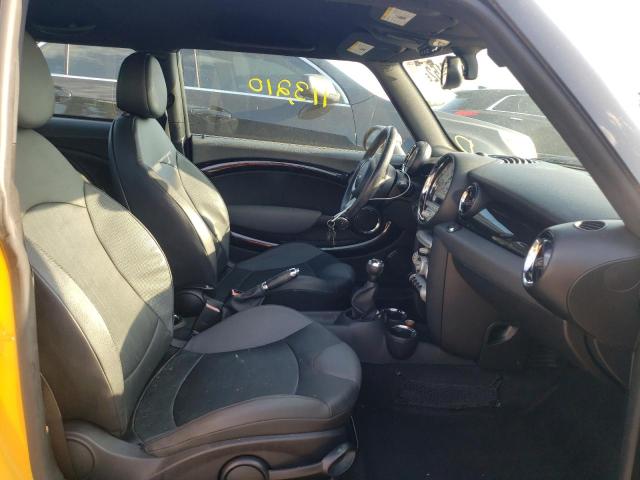 Photo 5 from auction – 2009 MINI COOPER with VIN WMWMF33569TU71958