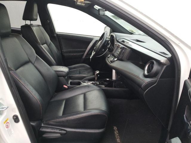 Photo 5 from auction – 2016 TOYOTA RAV4 SE with VIN JTMJFREV7GJ086682
