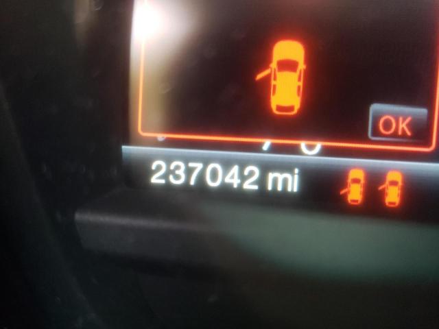Foto 8 de la subasta – 2011 FORD EXPLORER L con VIN 1FMHK7F85BGA37621