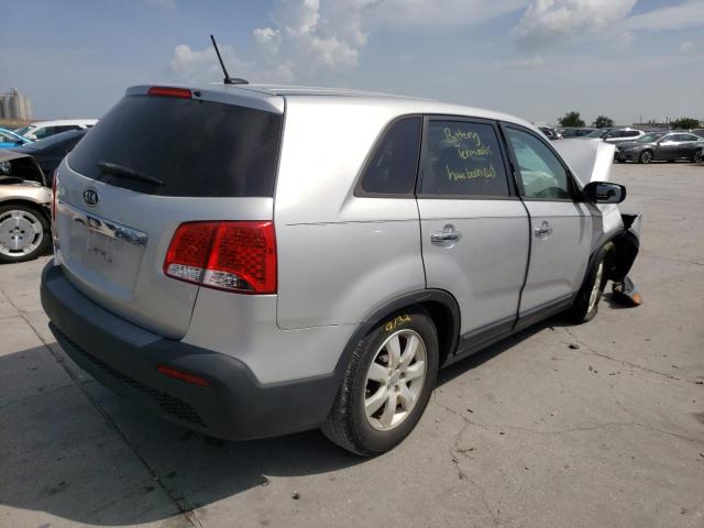 Photo 4 from auction – 2012 KIA SORENTO BA with VIN 5XYKT3A16CG260801