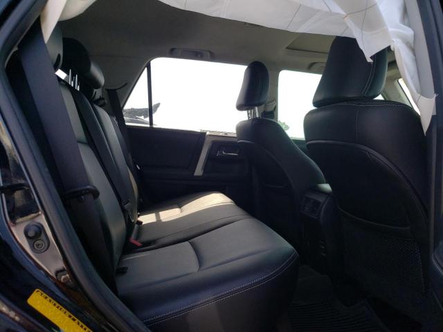 Photo 6 from auction – 2018 TOYOTA 4RUNNER SR with VIN JTEBU5JRXJ5570031