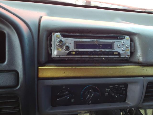 Photo 9 from auction – 1996 FORD F150 with VIN 1FTEF15N7TNA29047