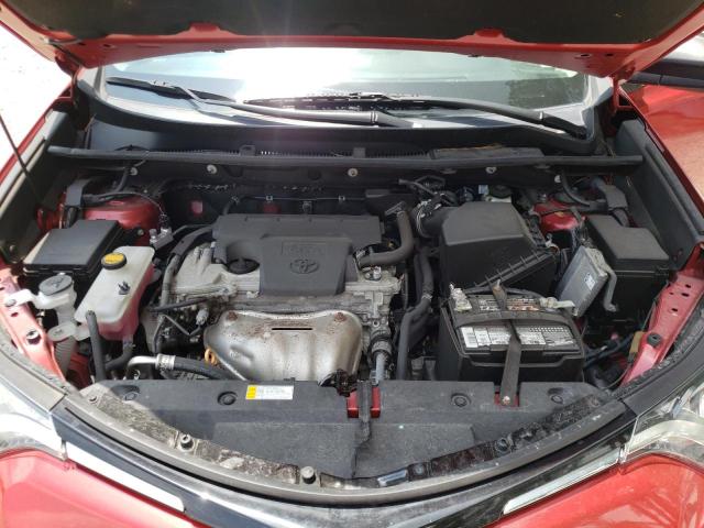 Photo 7 from auction – 2017 TOYOTA RAV4 LE with VIN 2T3BFREV6HW589322