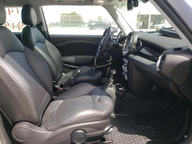 Photo 5 from auction – 2009 MINI COOPER S C with VIN WMWMM33529TP89744