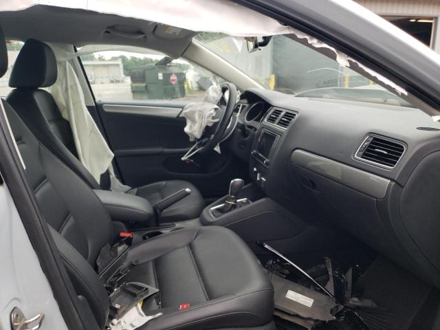 Photo 5 from auction – 2017 VOLKSWAGEN JETTA SE with VIN 3VWDB7AJ0HM261470