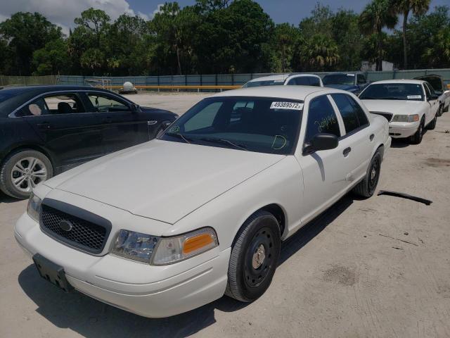 Photo 2 from auction – 2005 FORD CROWN VICT with VIN 2FAFP71W05X146642