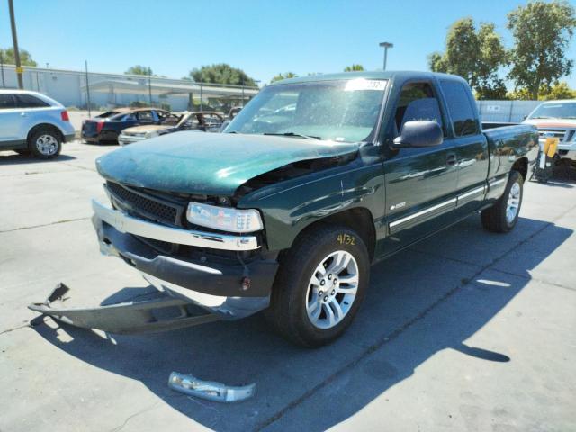 Photo 2 from auction – 2002 CHEVROLET SILVERADO with VIN 2GCEC19V621339984
