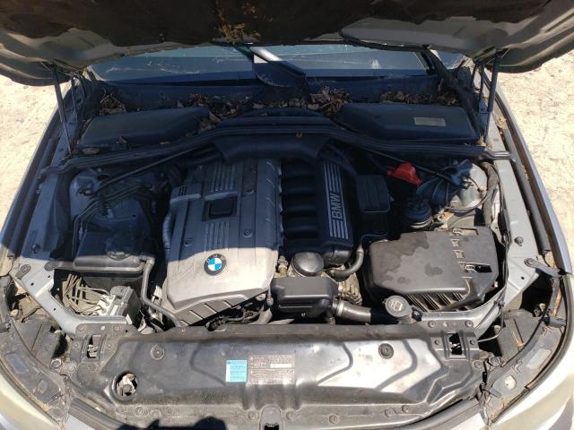 Photo 7 from auction – 2007 BMW 525 I with VIN WBANE53507CW66972