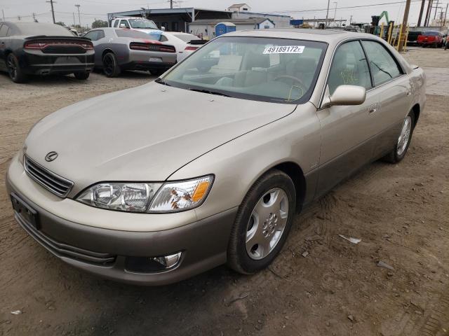 Photo 2 from auction – 2000 LEXUS ES 300 with VIN JT8BF28G8Y0286128