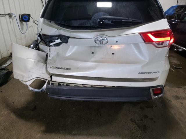 Photo 9 from auction – 2017 TOYOTA HIGHLANDER with VIN 5TDDZRFH9HS455088