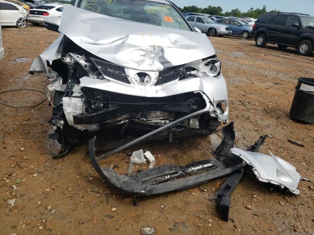 Photo 9 from auction – 2013 TOYOTA RAV4 LIMIT with VIN JTMDFREV4DD021540