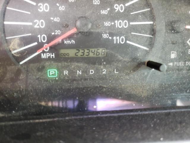 Photo 8 from auction – 2001 TOYOTA SIENNA with VIN 4T3ZF19C0YU189815