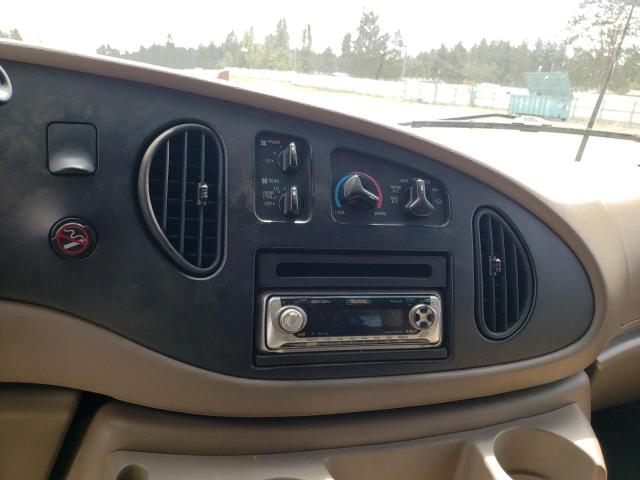 Photo 9 from auction – 2001 FORD ECONOLINE with VIN 1FBSS31L11HB58853