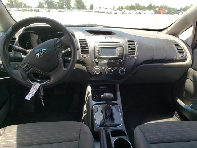 Photo 9 from auction – 2017 KIA FORTE LX with VIN 3KPFL4A72HE010715