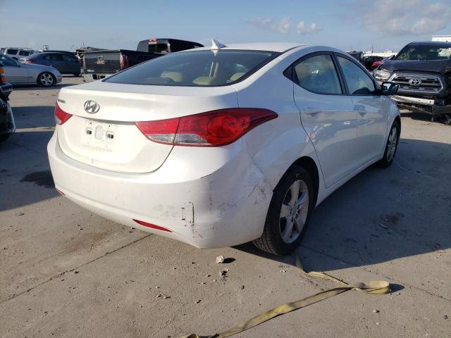 Photo 4 from auction – 2011 HYUNDAI ELANTRA GL with VIN 5NPDH4AE9BH040191