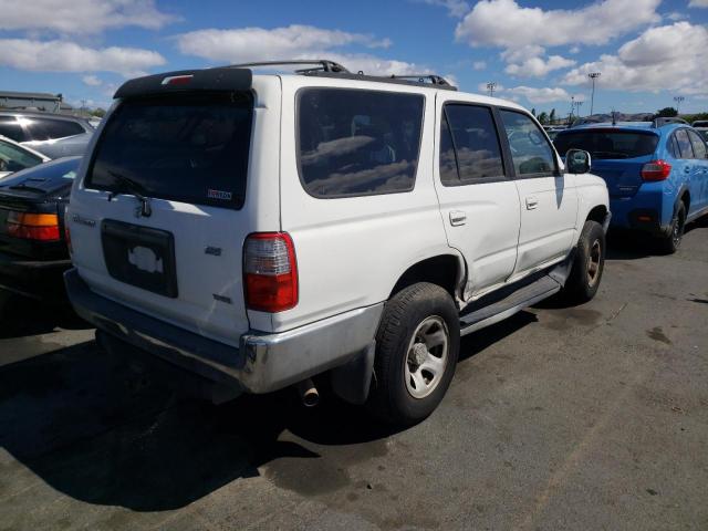 Photo 4 from auction – 2000 TOYOTA 4RUNNER SR with VIN JT3GN86R0Y0165339