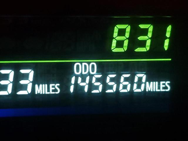 Photo 8 from auction – 2014 TOYOTA PRIUS V with VIN JTDZN3EU4E3290528