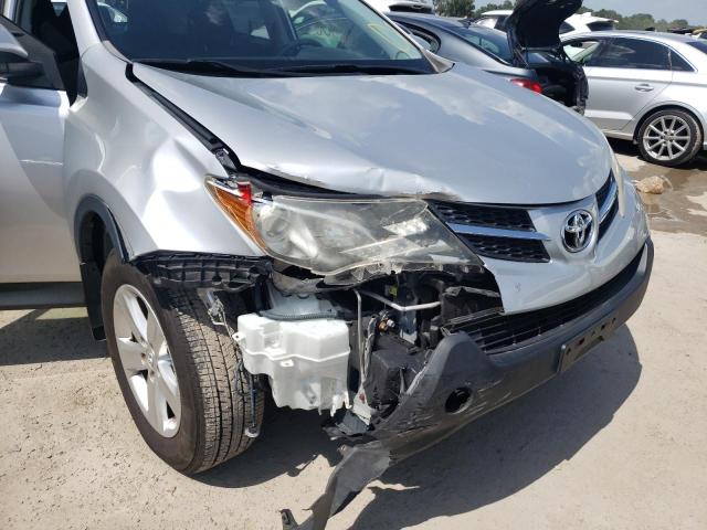 Photo 9 from auction – 2014 TOYOTA RAV4 XLE with VIN JTMRFREV7ED089340