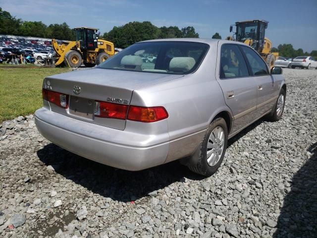 Photo 4 from auction – 2001 TOYOTA CAMRY CE with VIN 4T1BG22K31U120475