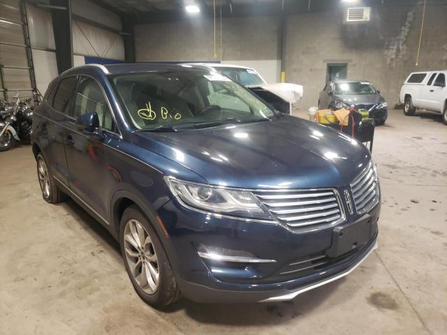 LINCOLN MKC SELECT 2017 with VIN 5LMCJ2C91HUL34194 - Photo from auction