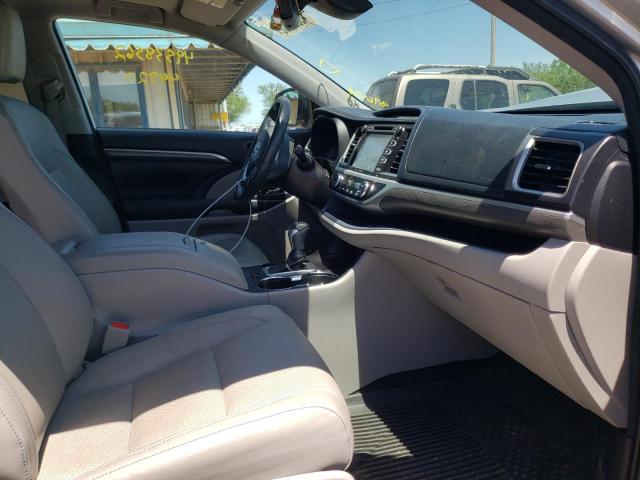 Photo 5 from auction – 2018 TOYOTA HIGHLANDER with VIN 5TDDZRFH3JS896429