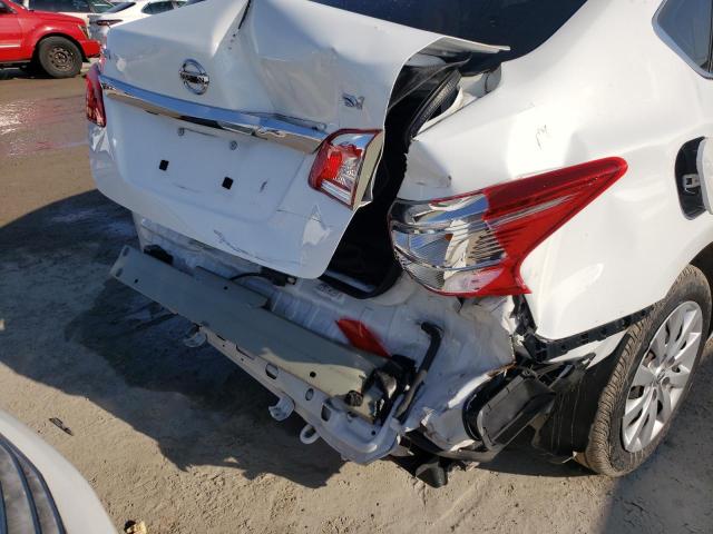 Photo 9 from auction – 2017 NISSAN SENTRA S with VIN 3N1AB7AP1HY244652