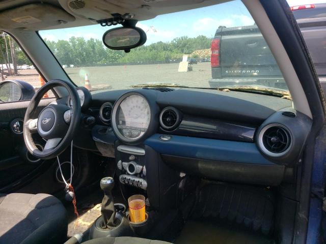 Photo 9 from auction – 2009 MINI COOPER with VIN WMWMF33529TU73030