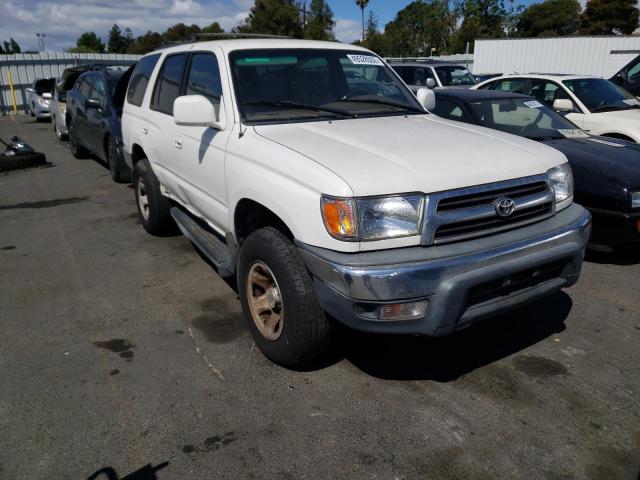 TOYOTA 4RUNNER SR 2000 with VIN JT3GN86R0Y0165339 - Photo from auction