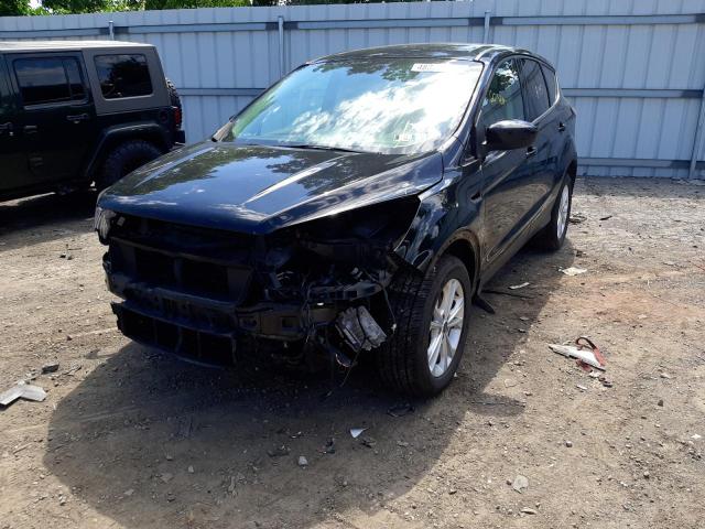 Photo 2 from auction – 2017 FORD ESCAPE SE with VIN 1FMCU9GD9HUC58192