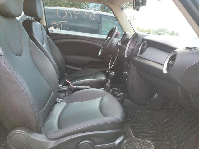 Photo 5 from auction – 2011 MINI COOPER with VIN WMWSU3C56BT092994