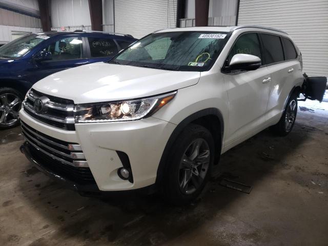 Photo 2 from auction – 2017 TOYOTA HIGHLANDER with VIN 5TDDZRFH9HS455088