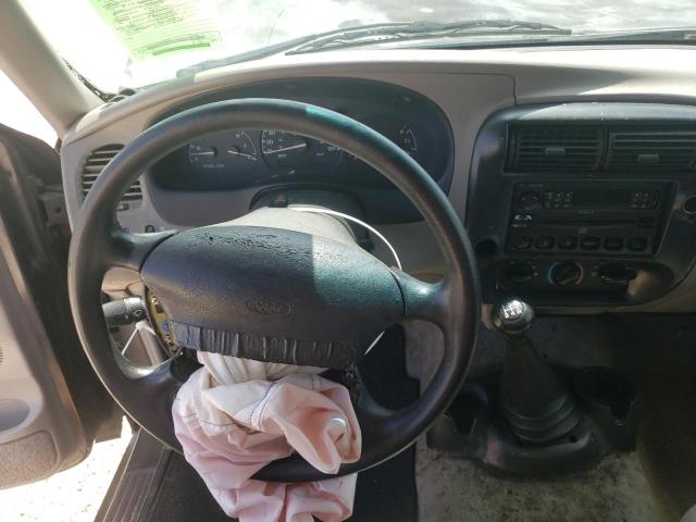 Photo 9 from auction – 1998 FORD RANGER with VIN 1FTYR10C3WUA67623