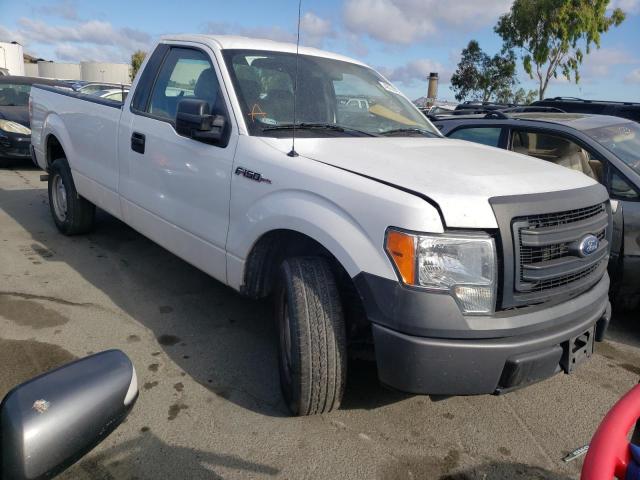 FORD F150 2014 with VIN 1FTMF1CM9EKF93471 - Photo from auction