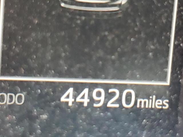 Photo 8 from auction – 2018 TOYOTA HIGHLANDER with VIN 5TDDZRFH3JS896429