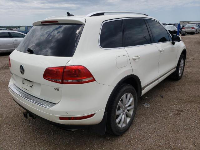 Photo 4 from auction – 2011 VOLKSWAGEN TOUAREG V6 with VIN WVGFF9BP4BD007208