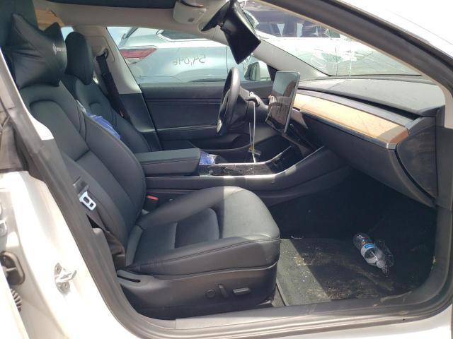 Photo 5 from auction – 2019 TESLA MODEL 3 with VIN 5YJ3E1EA9KF326695