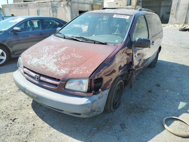 Photo 2 from auction – 1998 TOYOTA SIENNA LE with VIN 4T3ZF13C7WU025709