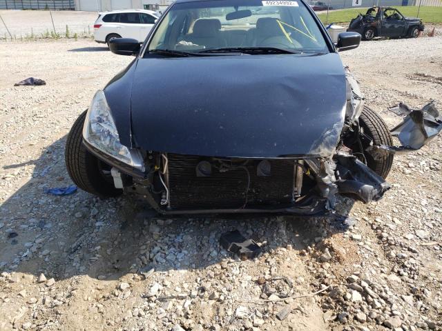 Photo 9 from auction – 2004 HONDA ACCORD EX with VIN JHMCM56824C002220